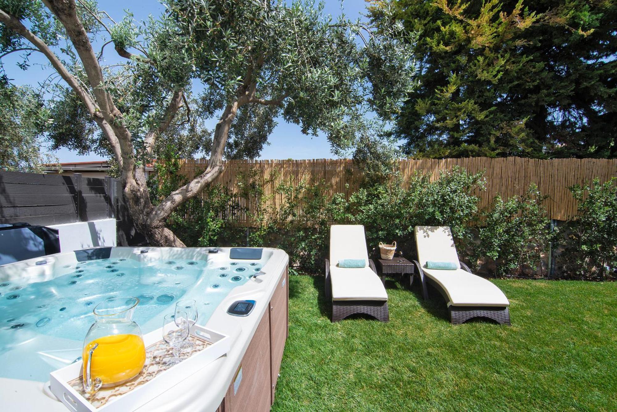 Olive Spa House Aegina Eksteriør bilde